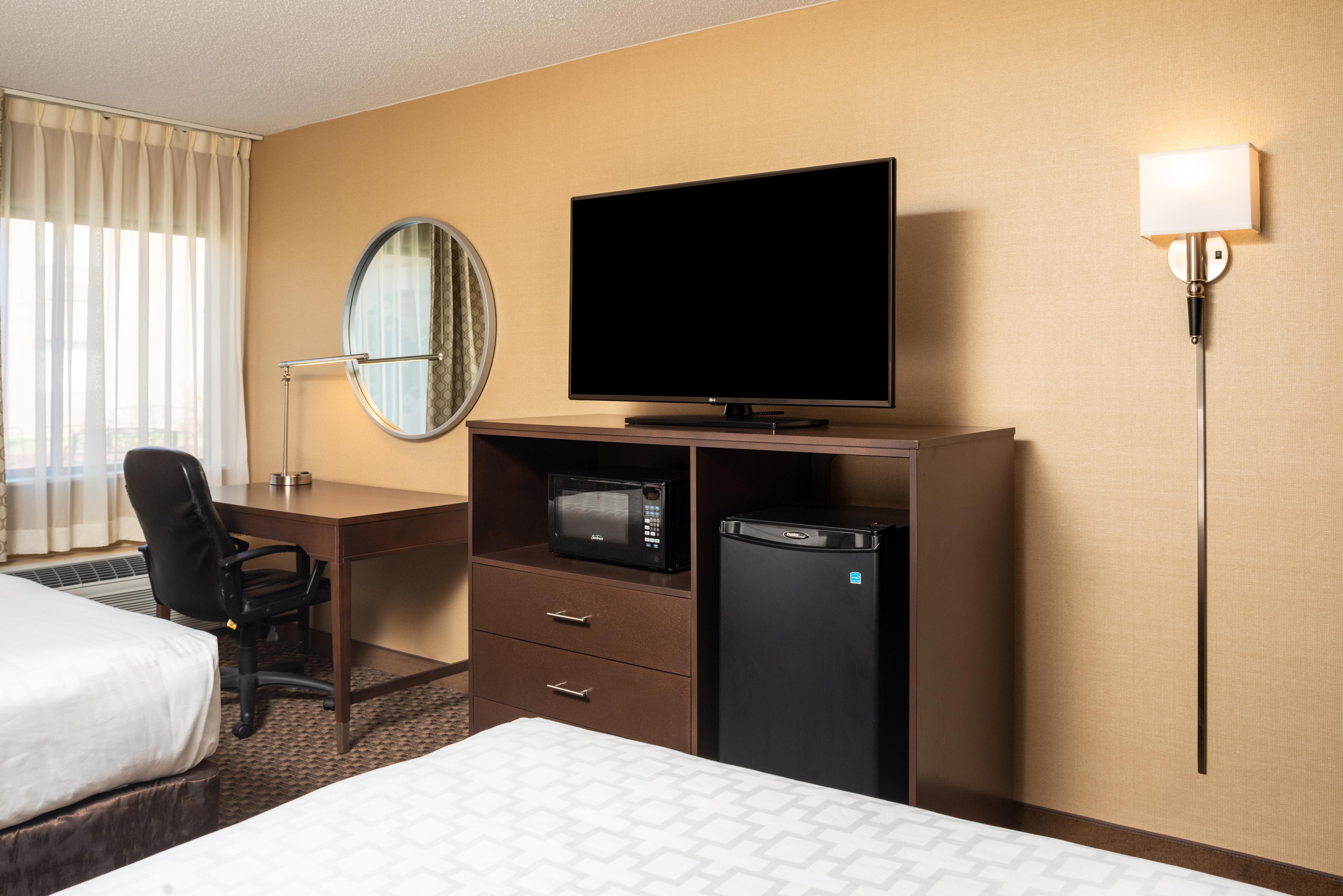 Clarion Pointe Harrisonburg Hotel Exterior foto