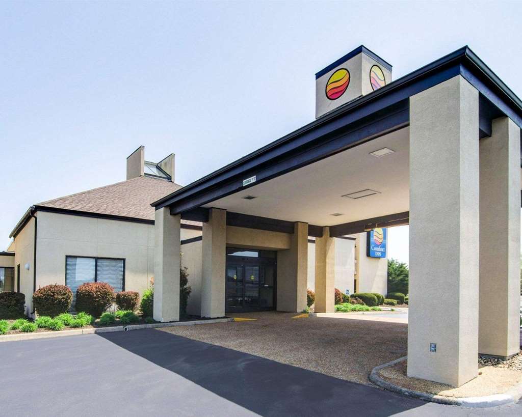 Clarion Pointe Harrisonburg Hotel Exterior foto