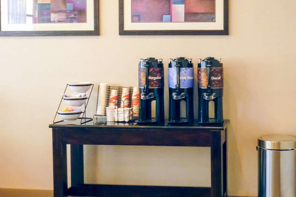 Clarion Pointe Harrisonburg Hotel Interior foto